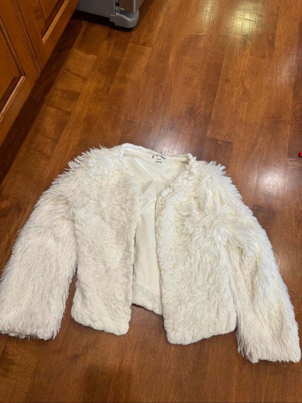 Art Class Girls Size M 7-8 Ivory Faux Fur Open Front Cropped Jacket